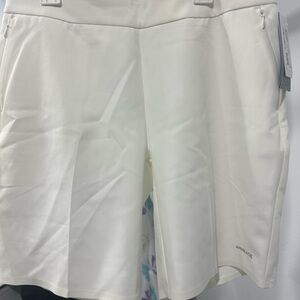 Annika Active White Bermuda Shorts -